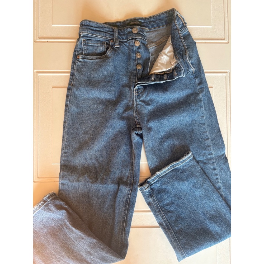 Wild Fable Highest Rise Straight Leg Jeans Medium Wash Button Fly Size 2
